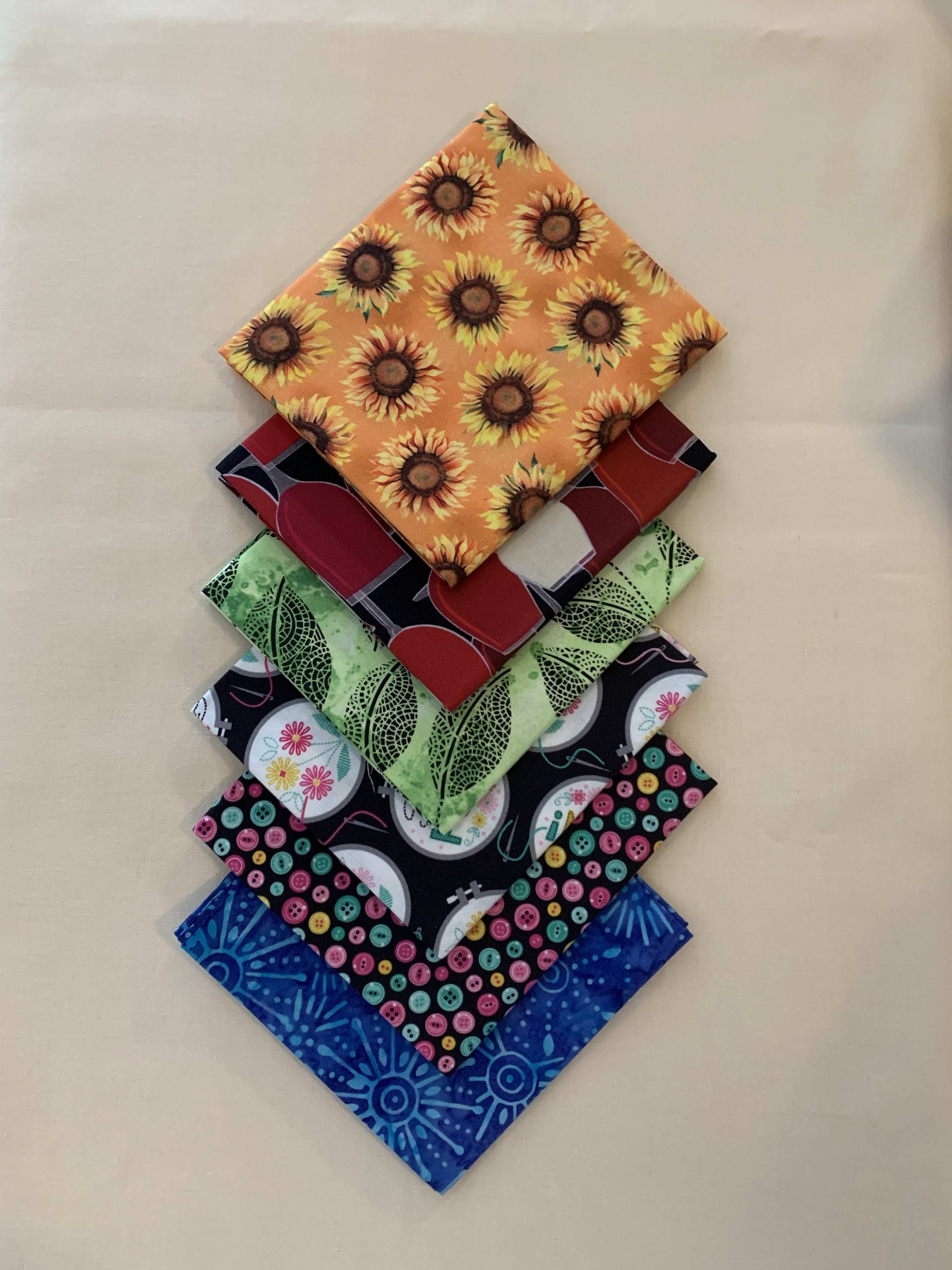 FQ-39 $33.85 for 6 Fat Quarters (19 1/2" X 22") (50cm X 56cm)