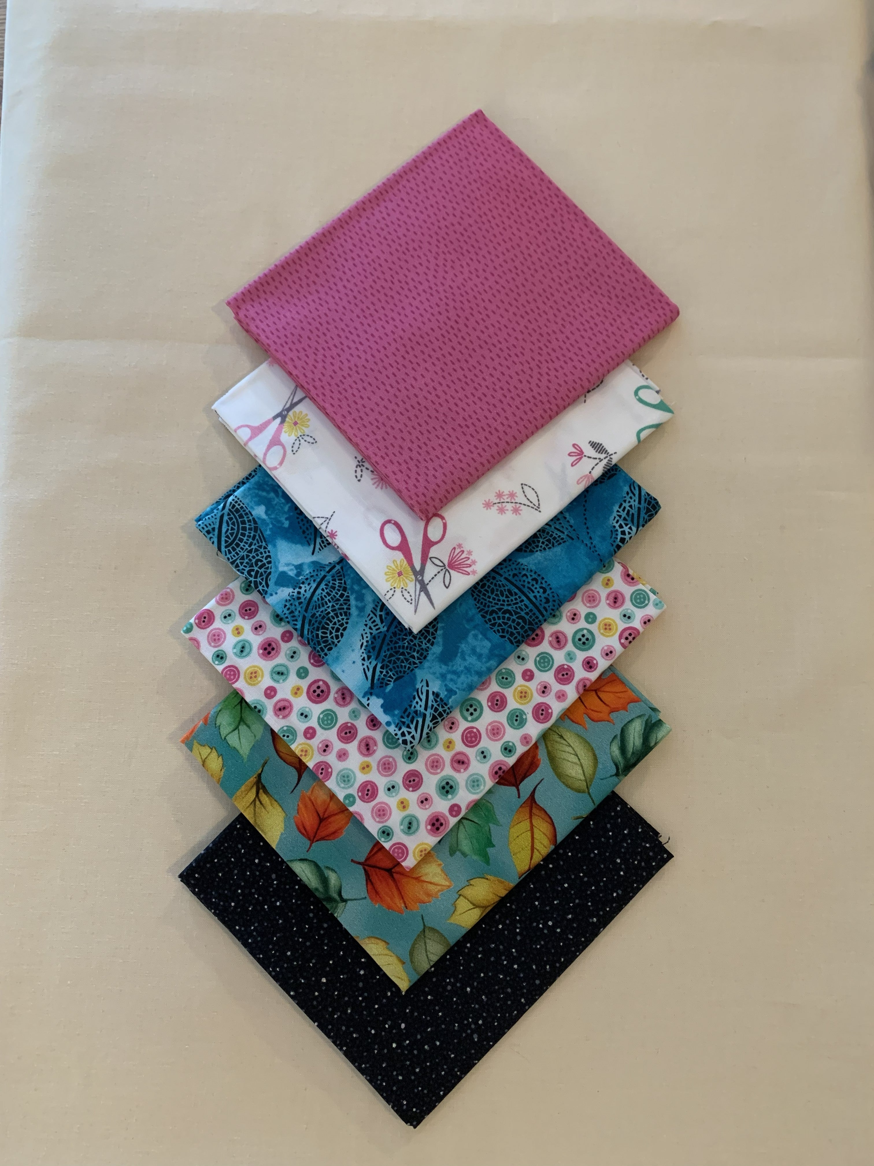 FQ-47 $33.85 for 6 Fat Quarters (19 1/2" X 22") (50cm X 56cm)