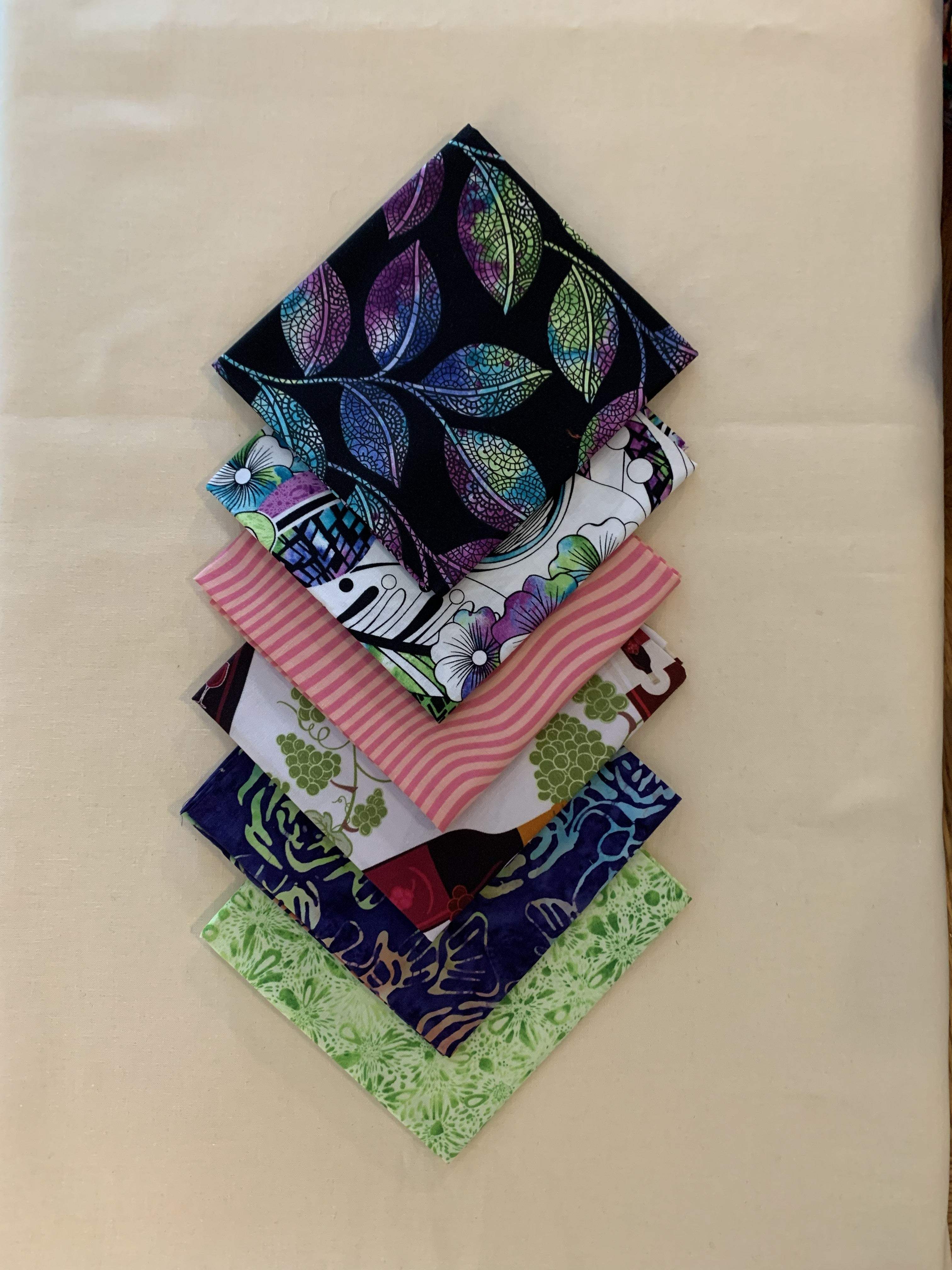 FQ-58 $33.85 for 6 Fat Quarters (19 1/2" X 22") (50cm X 56cm)