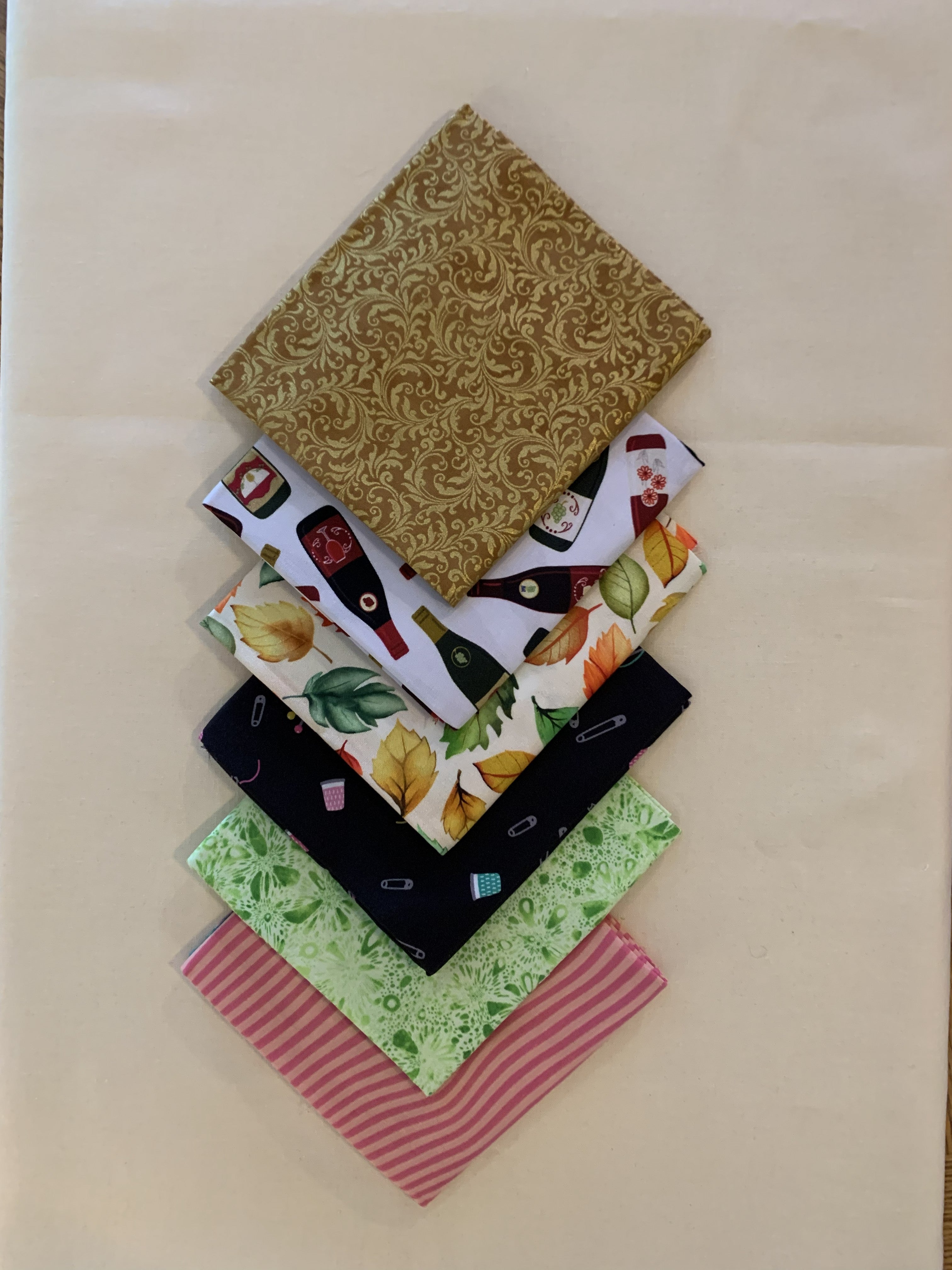 FQ-67 $33.85 for 6 Fat Quarters (19 1/2" X 22") (50cm X 56cm)