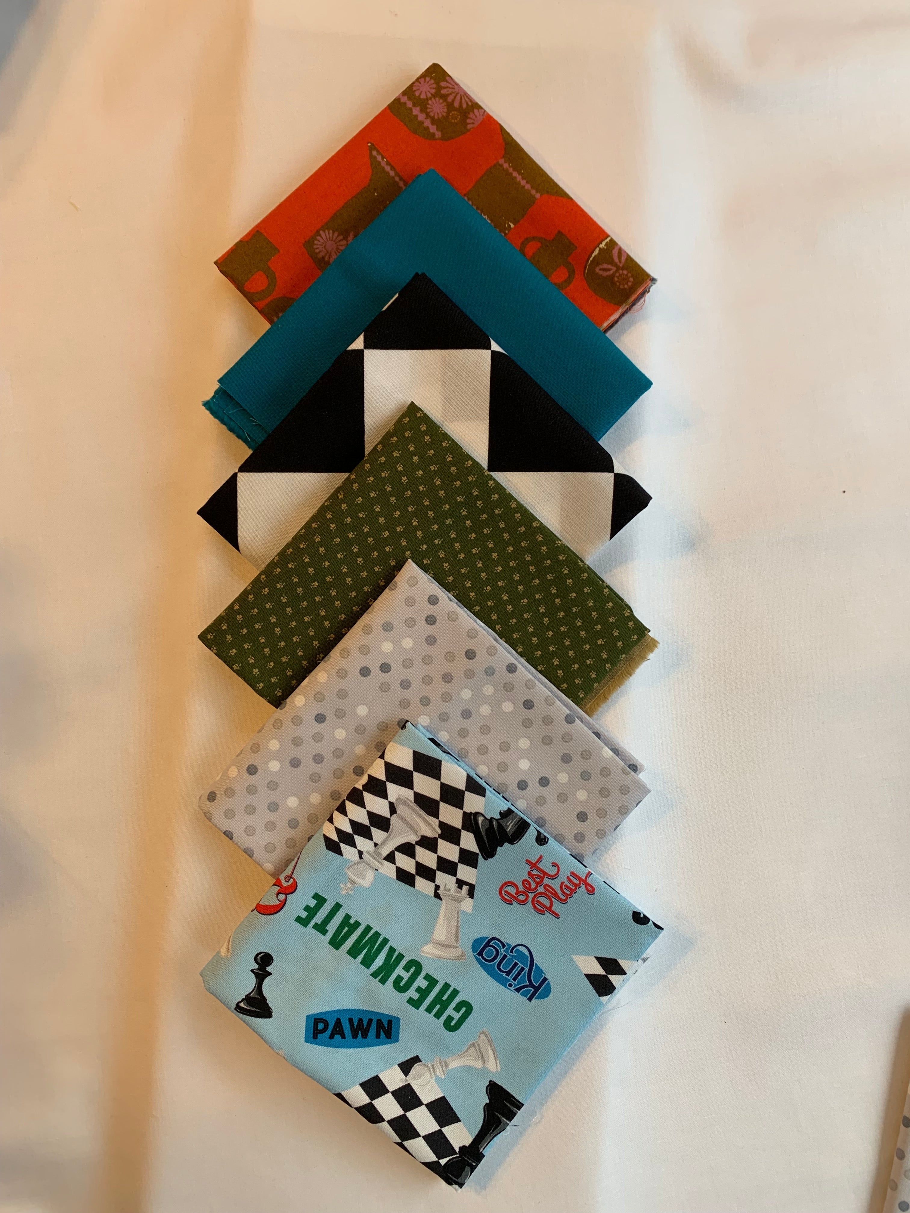 FQ-07 $19.95 for 6 Fat Quarters (19.25
